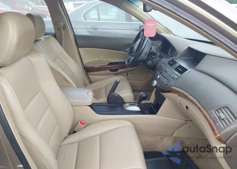 2008 Honda Accord 3.5 Ex-L из США, поврежденный, VIN 1HGCP36828A003495